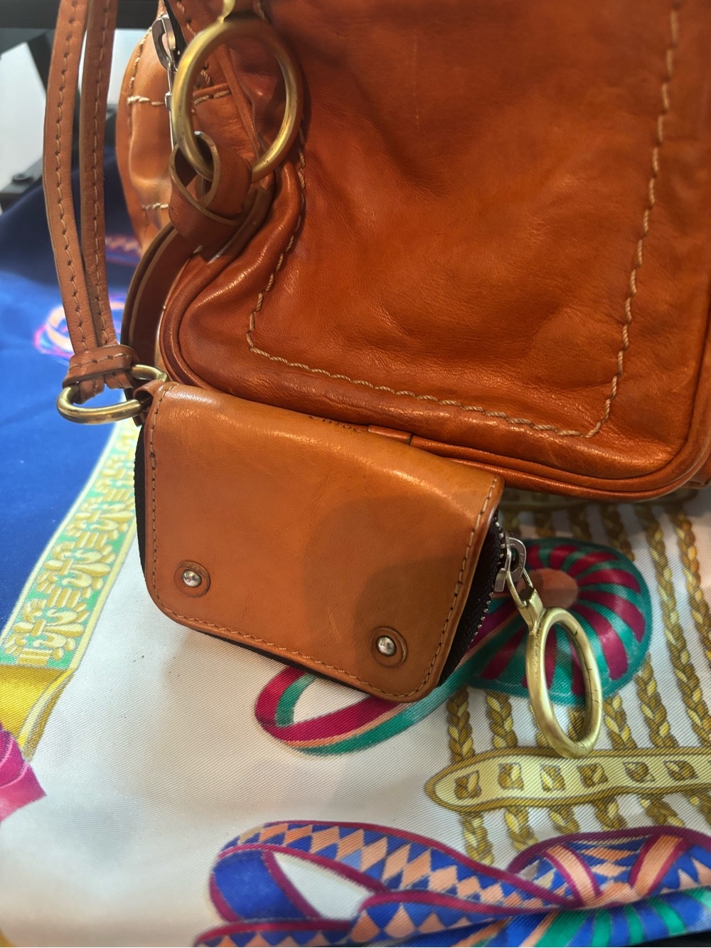 Authentic Chloé Vintage Betty Leather Shoulder Bag with Matching Coin Purse EUC - Picture 2 of 11